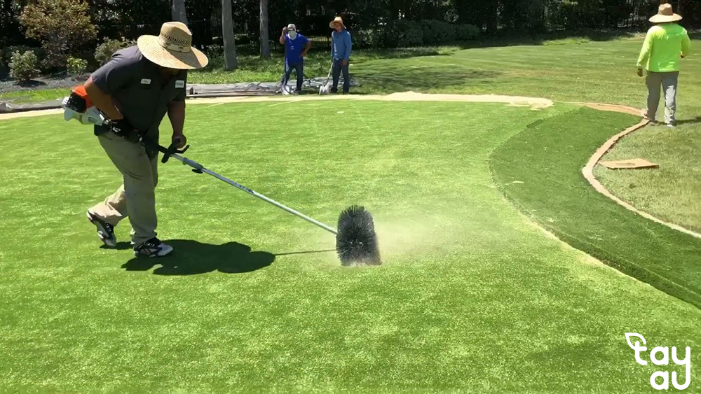 Introduction to Golf Course Turf Care and Basic Steps in the Care Process 7 cham soc co san golf 3