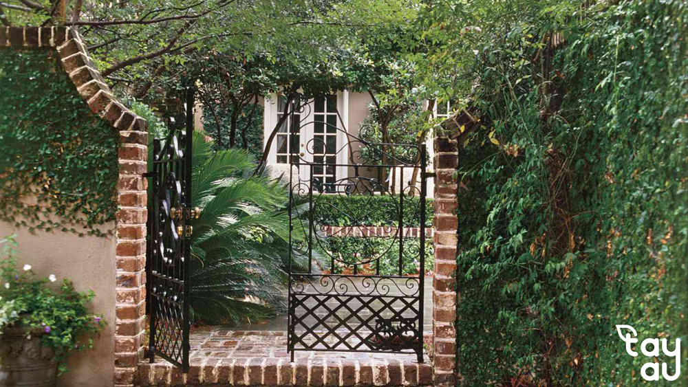 An impressive and beautiful garden gate attracts everyone's attention 7 cong san vuon 1
