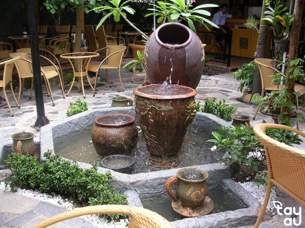 lu nuoc san vuon 2